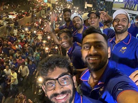 mumbai indians fan following